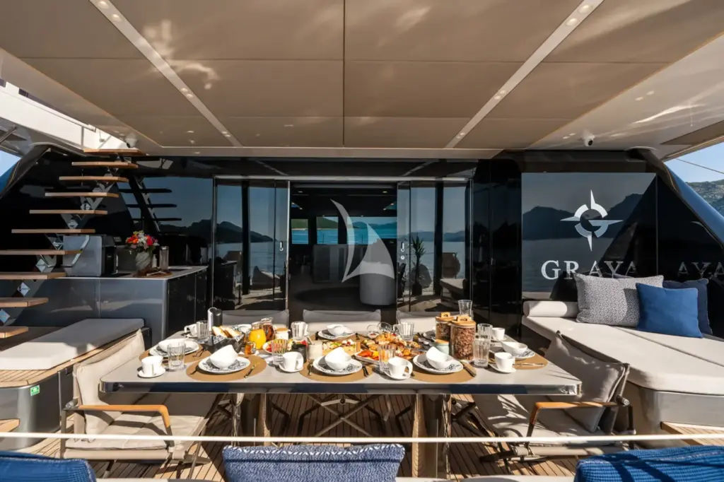 GRAYA - aft deck dining