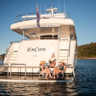 ENCORE - Image 16