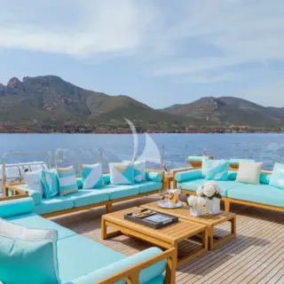 Sun deck
