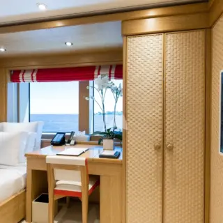 Single cabin - upper deck