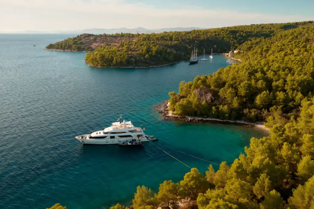 ZULU 3 - Your own bay 