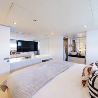 Double king size en-suite cabin 2