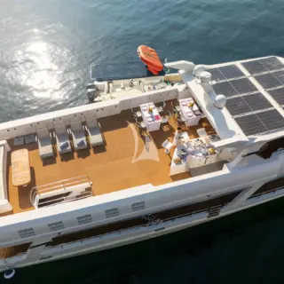 VISON - SUNDECK - LOUNGING/ENTERTAINING