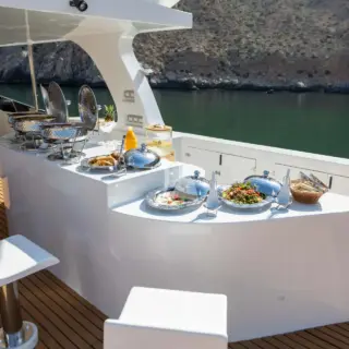 VISON - SUNDECK - LOUNGING/ENTERTAINING