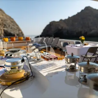 VISON - SUNDECK - LOUNGING/ENTERTAINING