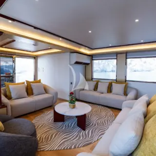 VISON - MAIN DECK - MAIN SALON
