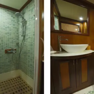 Double Cabin Bathrooms