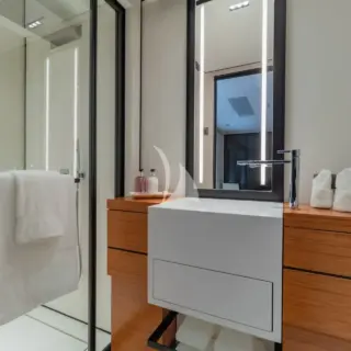 Double Cabin Ensuite