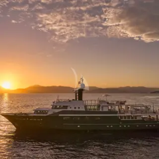 HIGHLANDER - Image 4