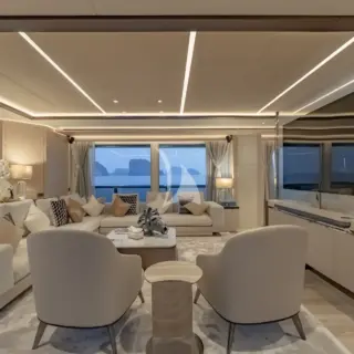 Main deck salon