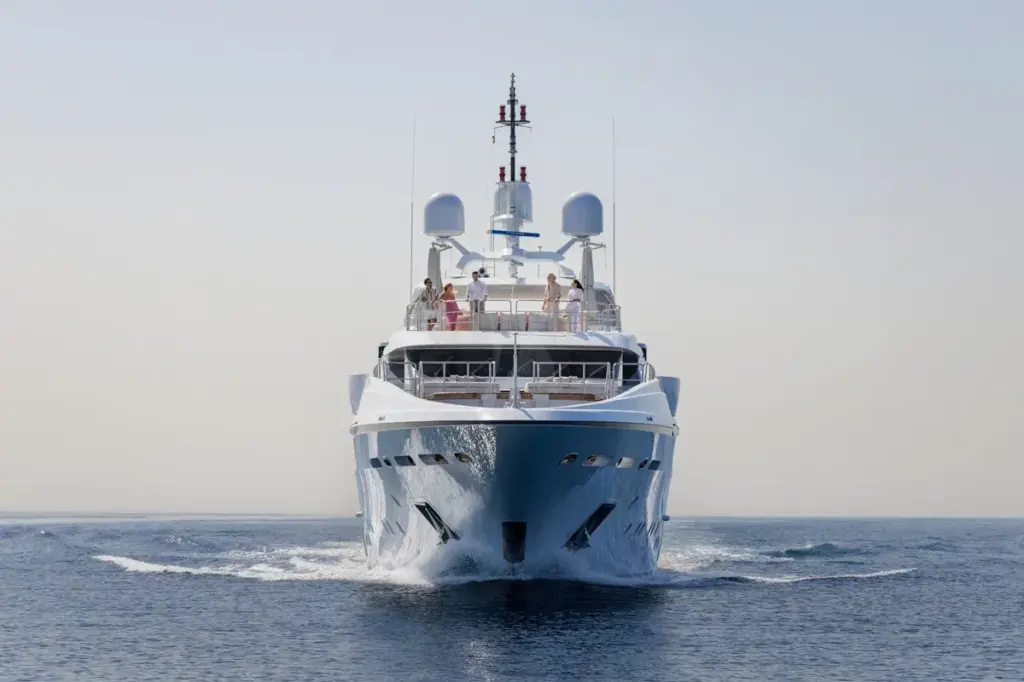 Bombay - 2025 -  Bow Aspect