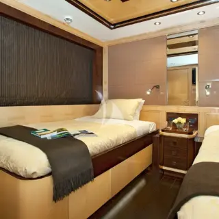 Twin Cabin