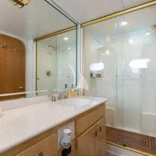 SKY - Guest En Suite