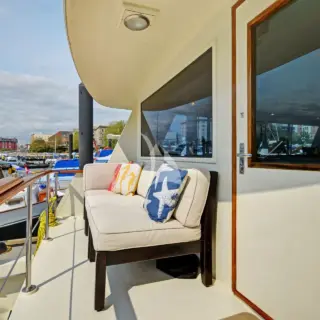 NORTHERN LIGHT - Aft Deck