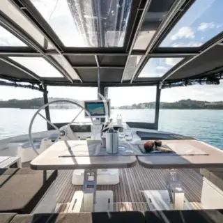 Flybridge area