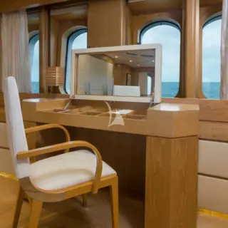 Master vanity