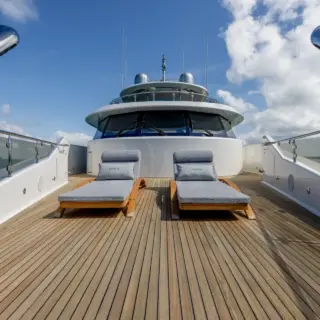 Upper Bow