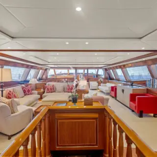 Main deck salon