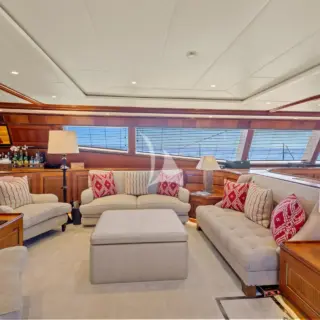 Main deck salon