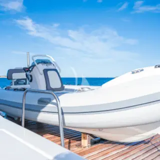 ZENIT - Tender on the stern