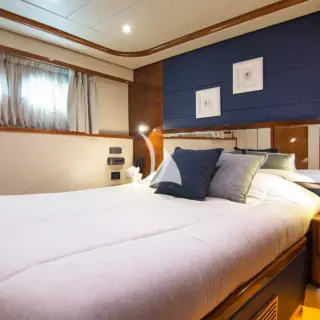 DREAM B - Image 12