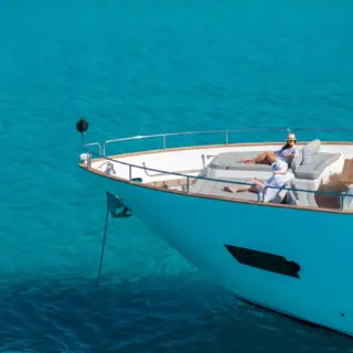 PLAY THE GAME - Image 13