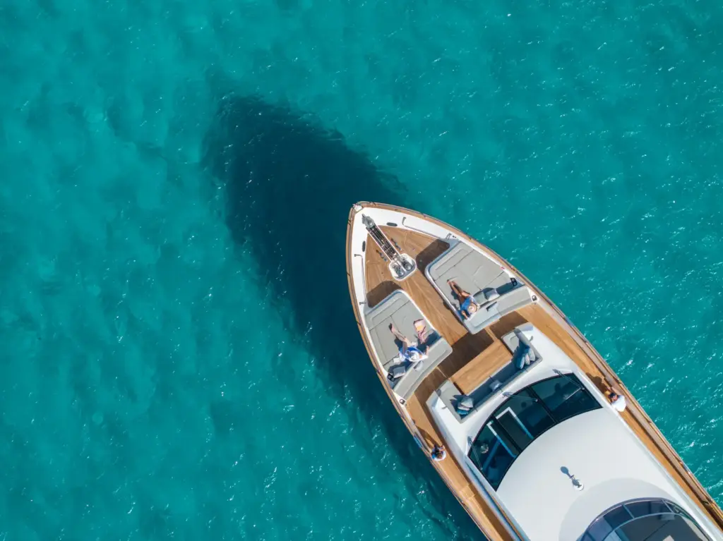 PLAY THE GAME - Image 4