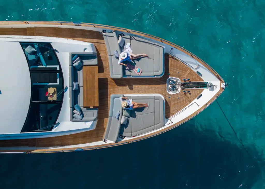 PLAY THE GAME - Image 5