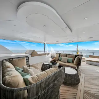 Master Stateroom/Bridge Aft Deck
