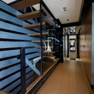 SHE'S A 10 TOO - Main Deck Foyer to Master