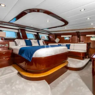 Master suite