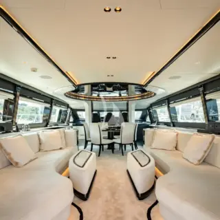 MAIN SALON