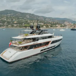 ALLURIA - At anchor (2025)