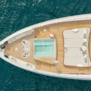 ALLURIA - At anchor (2025)