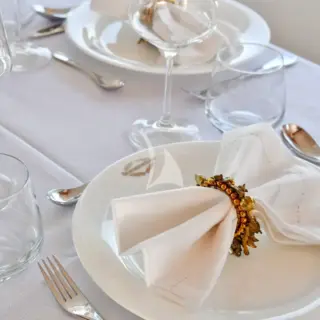 Dining details