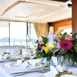 Dining details