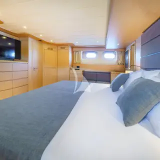 PHANTOM master cabin perspective