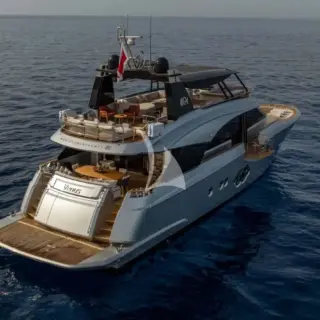 VENUS - aft deck