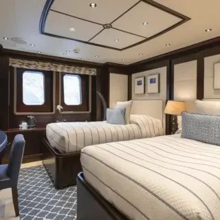 Lower deck 2 x twin cabins convertible into double