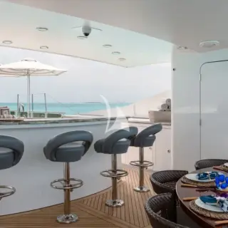 Sun Deck Bar - Ocean Club