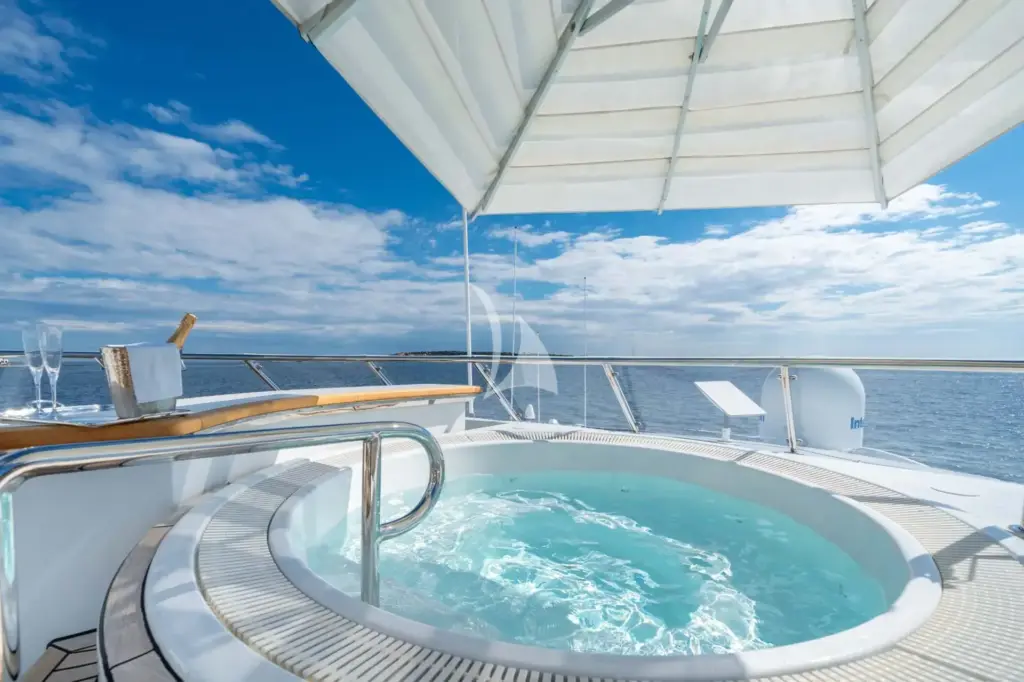 MOSAIQUE - Top deck (2024)