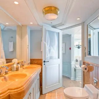 MOSAIQUE - VIP ensuite main deck (2024)