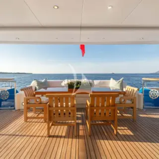 MOSAIQUE - Main deck Aft