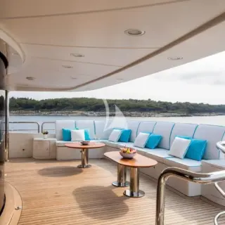 Upper Deck