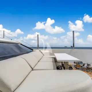 Bow Seating