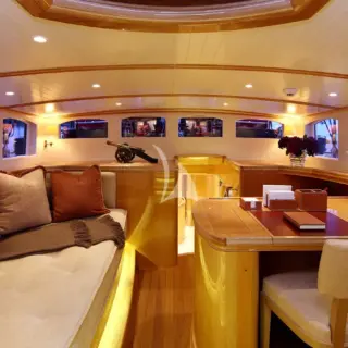 Private Office  I  Master Stateroom