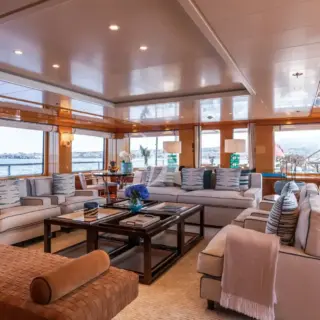 UPPER DECK LOUNGE