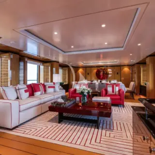 MAIN DECK LOUNGE
