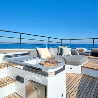 CHRISTAL MIO 80 - Foredeck (Sistership) 2