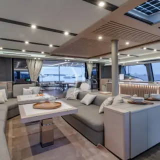 Main saloon area  (sistership)